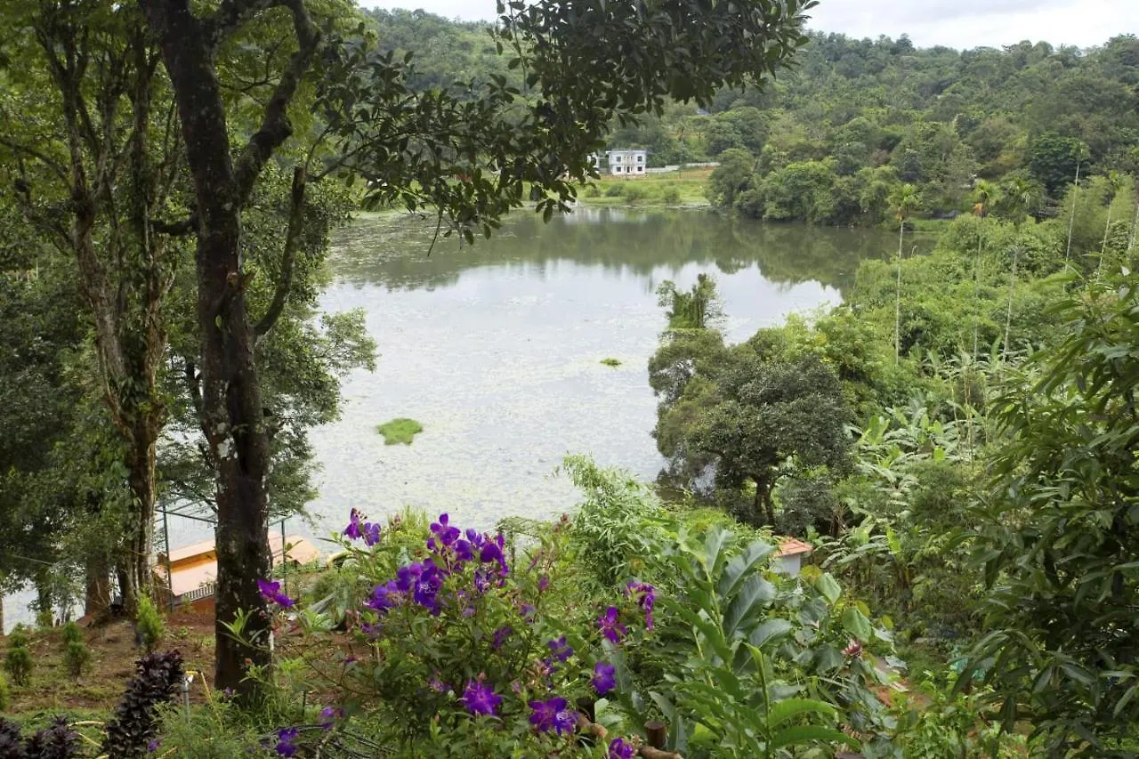*** Szálloda Karlad Lake Resort - Vajanad India