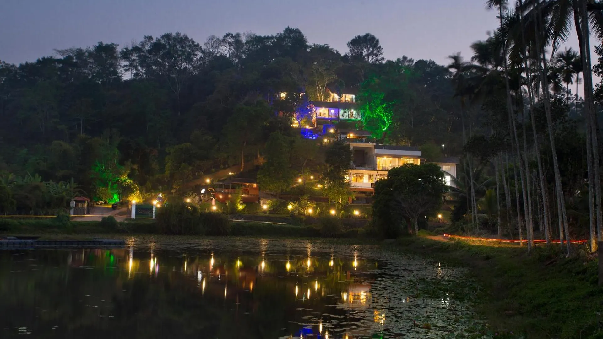 Karlad Lake Resort - Vajanad India